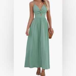 Cupshe NWT Mint Sweetheart Twisted Maxi Dress Self Tie
XS